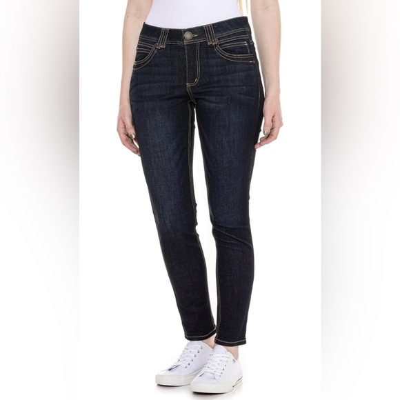 Democracy “Ab" solution Jeans Sz 4 EUC - Picture 1 of 12